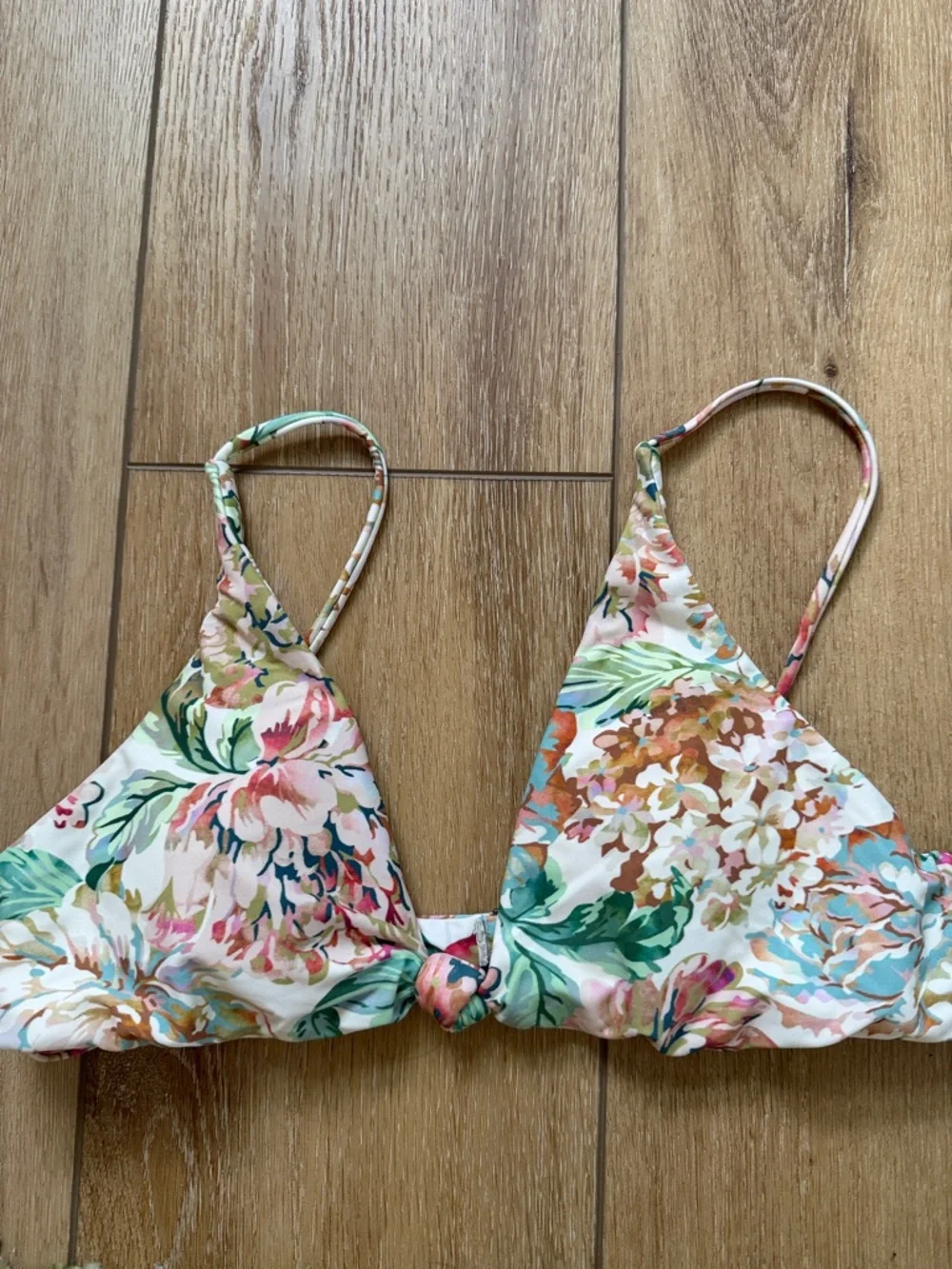 O’Neill women’s bikini top medium - Picture 2 of 3